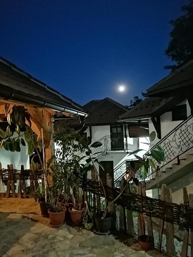 Etno Selo Lelic Bed & Breakfast Valjevo Exterior foto
