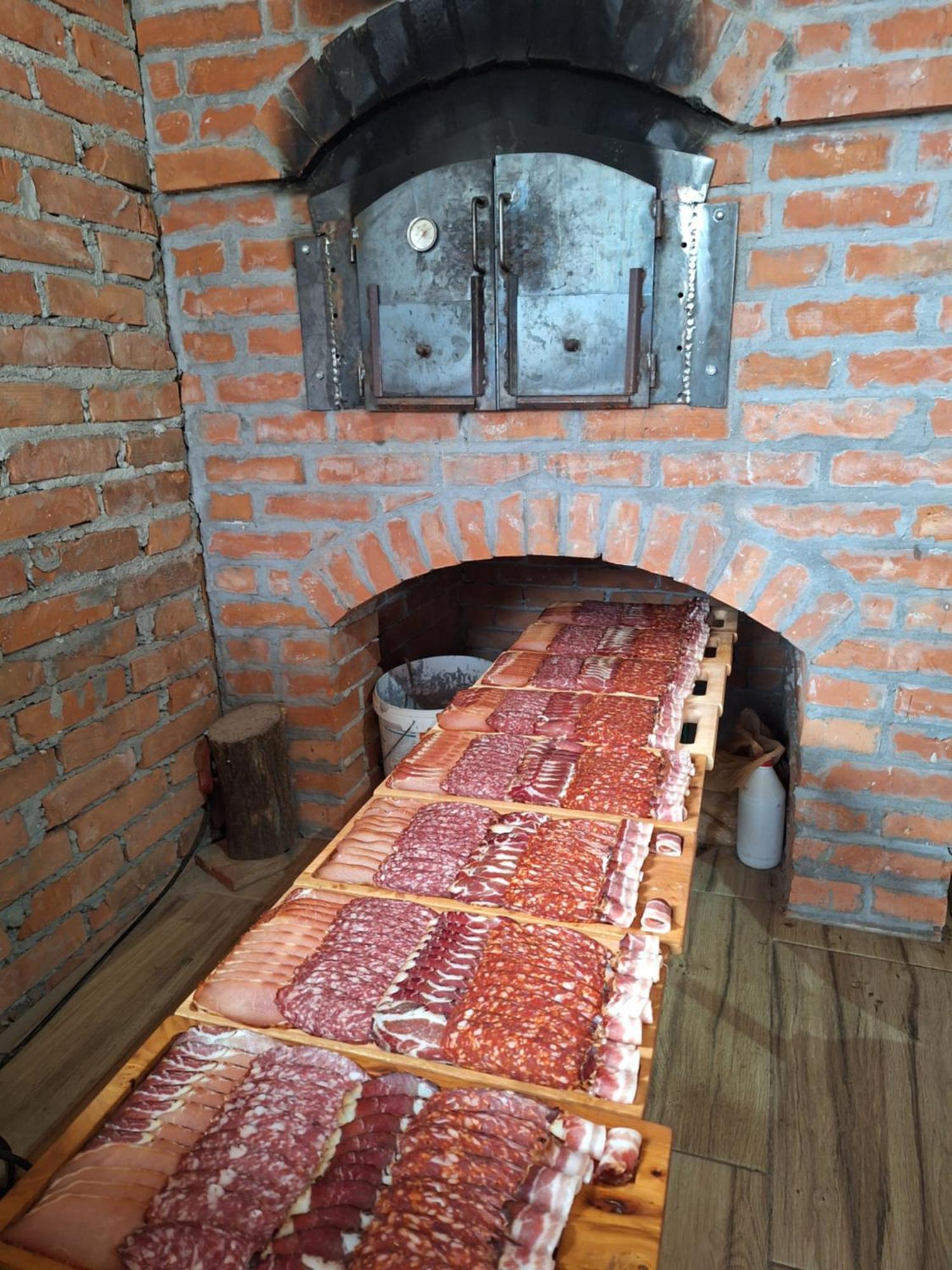 Etno Selo Lelic Bed & Breakfast Valjevo Exterior foto